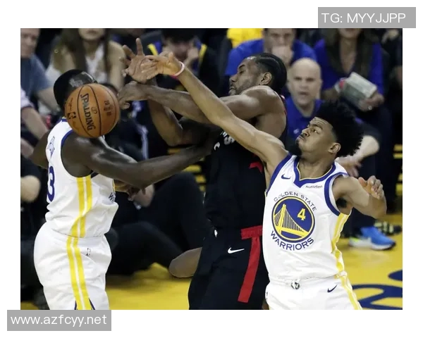 2018年NBA总决赛勇士与骑士第三场精彩录像回放分析与解读 2018年NBA总决赛勇士与骑士第三场精彩录像回放分析与解读